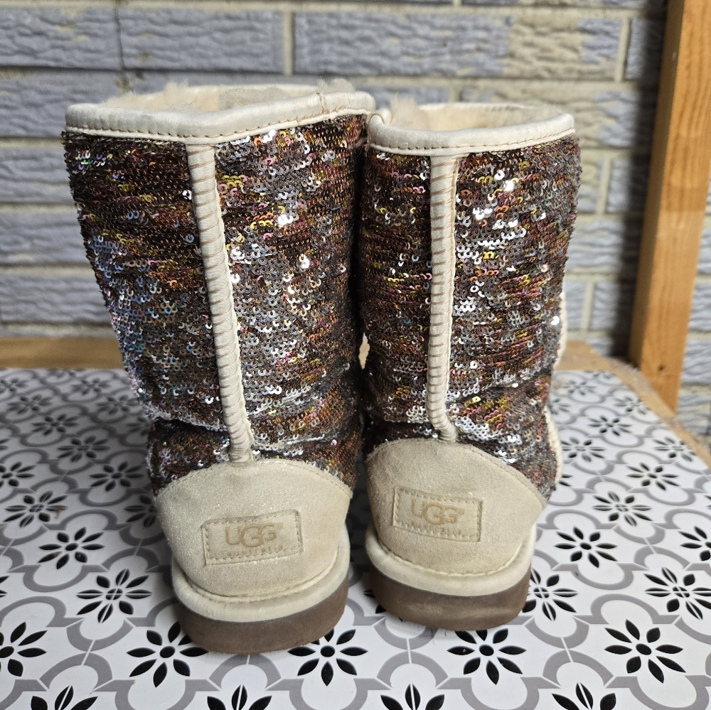 UGG Champagne Gold Sequin Boots Size 9 - Picture 4 of 6